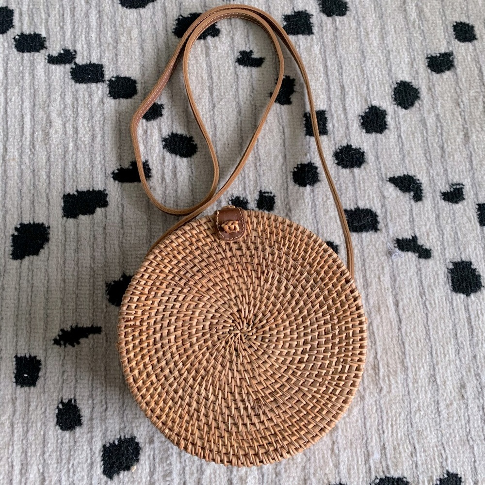 Handwoven Rattan Circle Boho Crossbody Bag